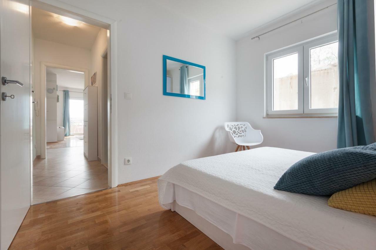 Relax Makarska Apartment Exterior photo