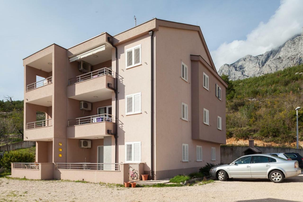 Relax Makarska Apartment Exterior photo
